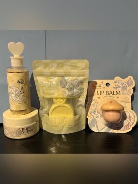 Disney Alice in Wonderland Spa Gift Bundle Bath Set